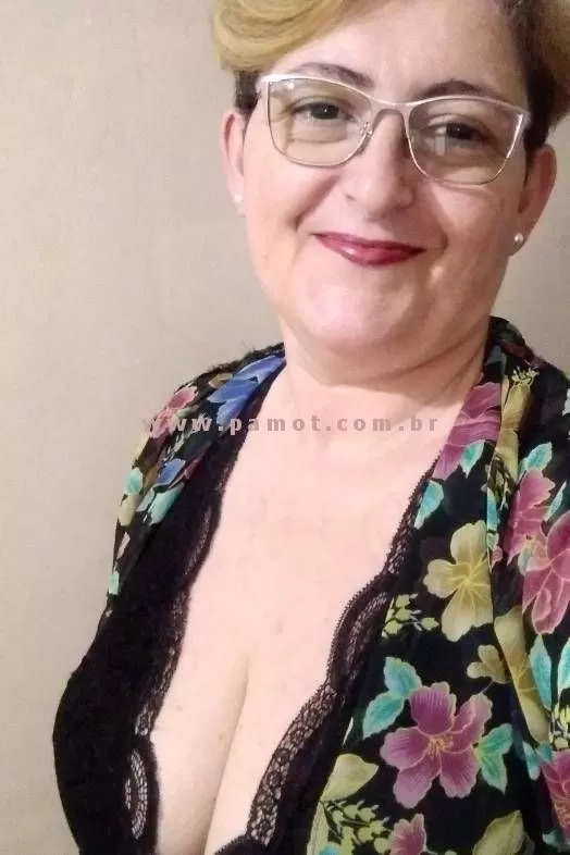 Patricia Terapeuta Corporal Especialista Em Tântrica E Nuru
